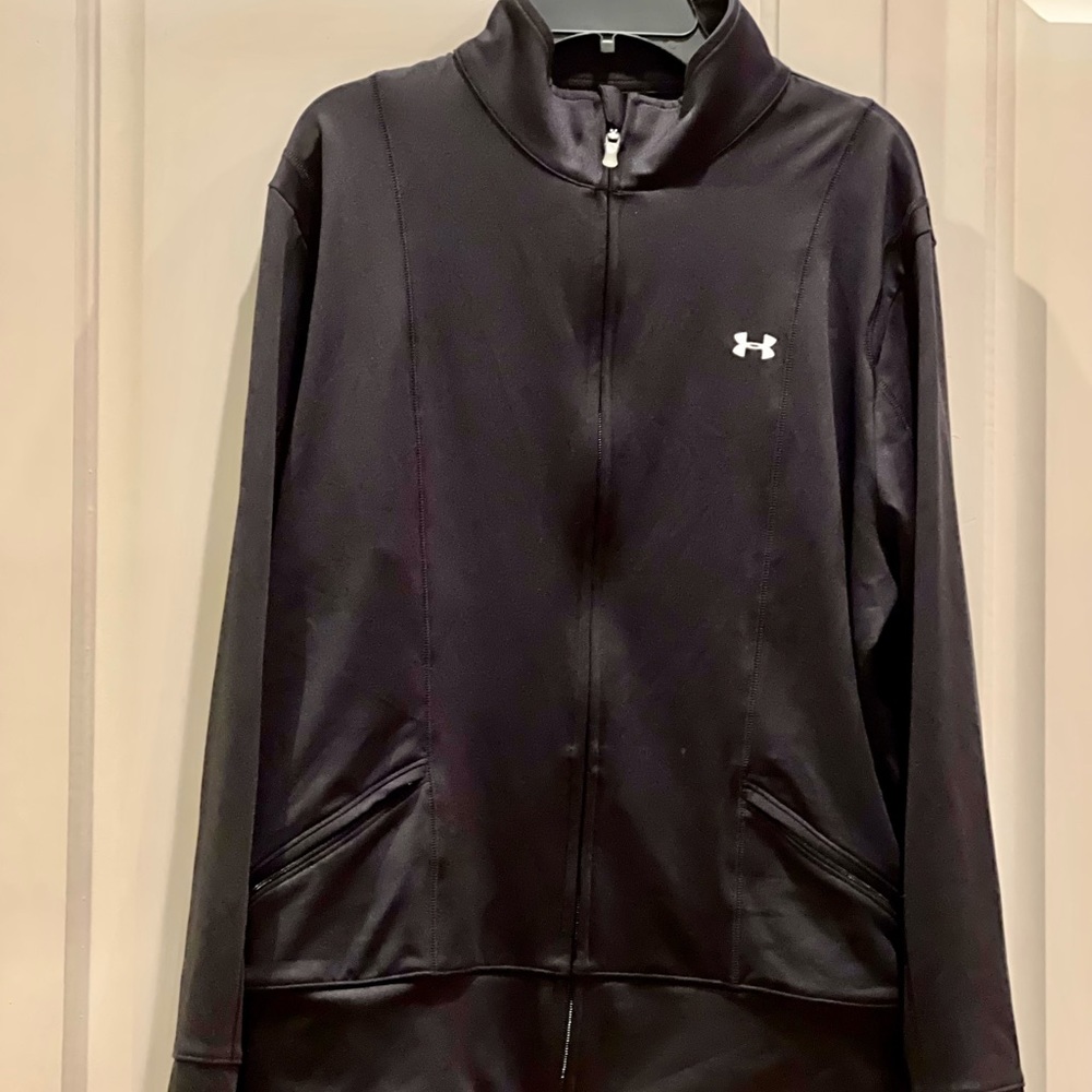 EUC Women’s Under Armour jacket